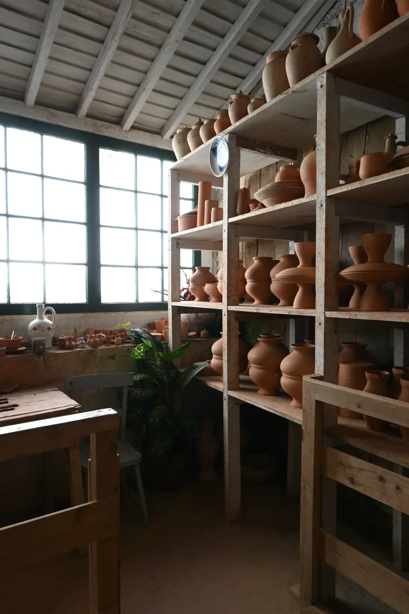 pottery